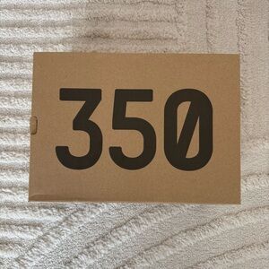 Adidas Yeezy Boost 350 V2 Empty Shoe Box Only Size 9 Label